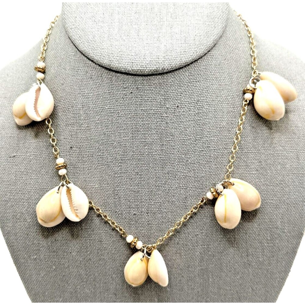 Plunder Design Station Necklace Gold Tone Trivia Shell Charms White Bead 16-19"